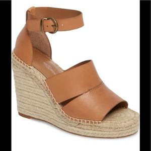 Treasure & Bond Sannibel Wedge - Size 7